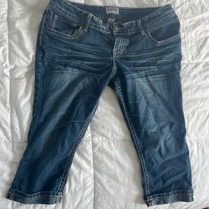 Mudd capri jeans